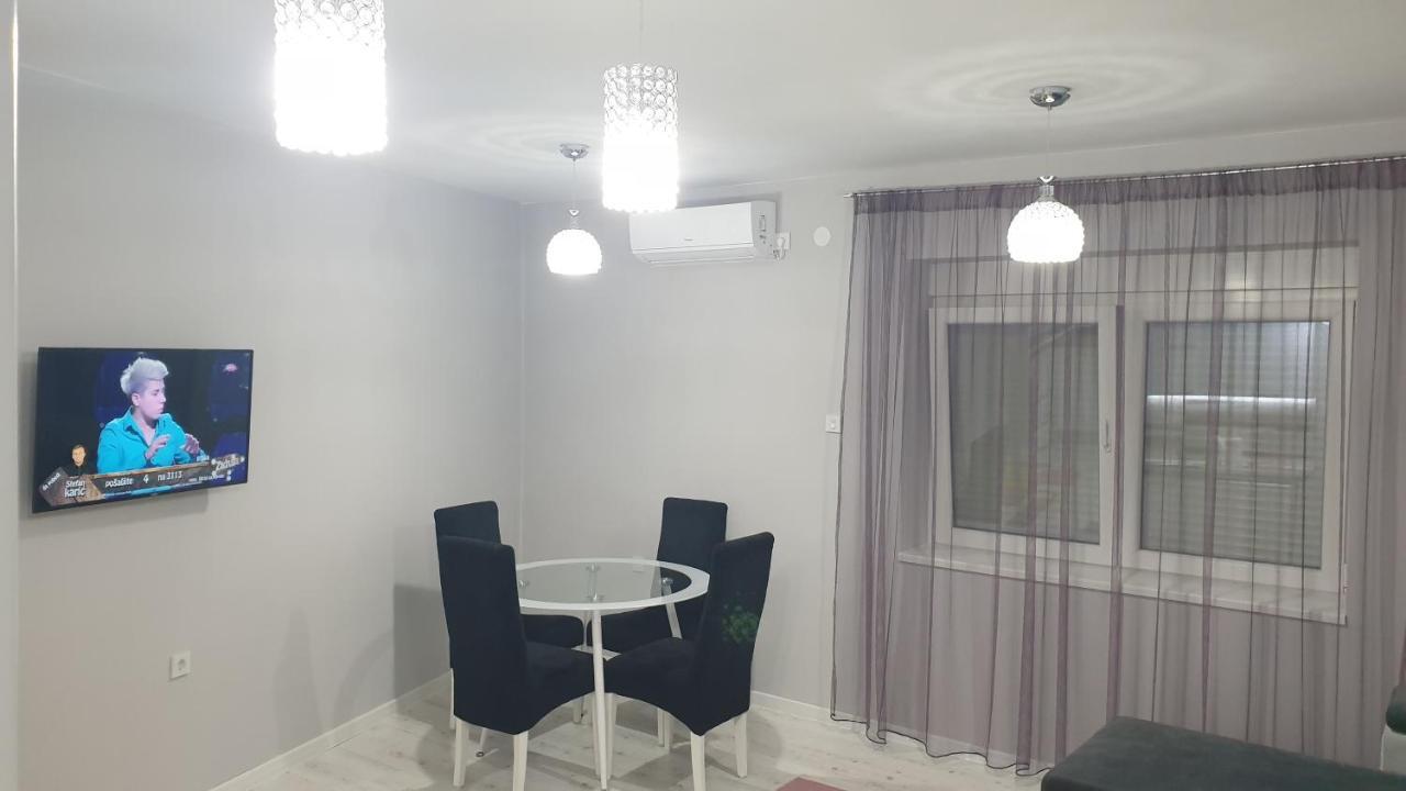 Apartman Sweet Dreams 3 Ni Eksteriør bilde