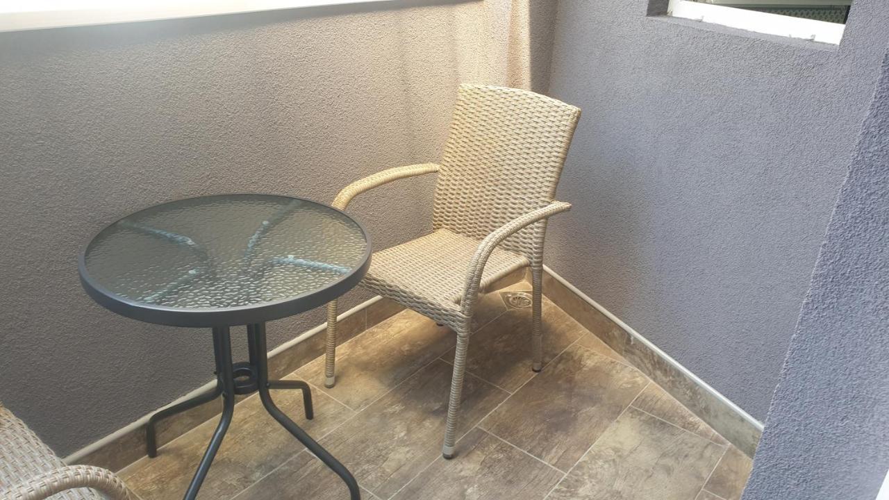 Apartman Sweet Dreams 3 Ni Eksteriør bilde