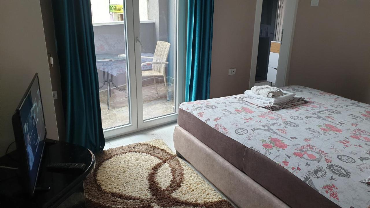 Apartman Sweet Dreams 3 Ni Eksteriør bilde