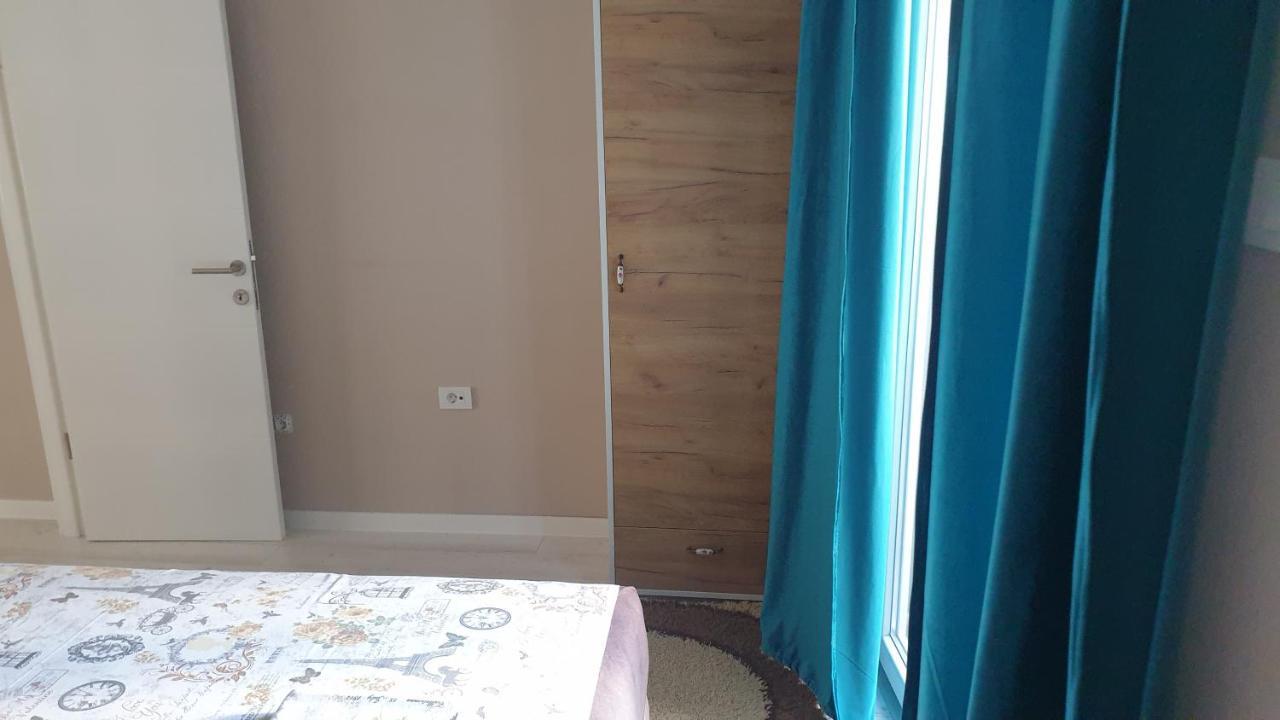 Apartman Sweet Dreams 3 Ni Eksteriør bilde