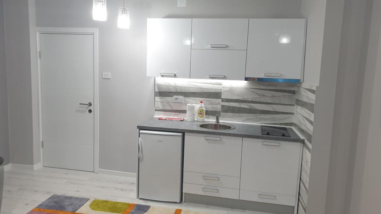 Apartman Sweet Dreams 3 Ni Eksteriør bilde